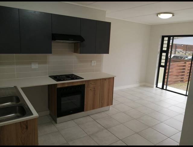 2 BEDROOM PROPERTY TO RENT IN LINBRO PARK